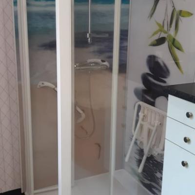 Entreprise Pierrel Cédric 88100 Taintrux. 06.86.61.94.65.Douche sécurisée dans les Vosges.